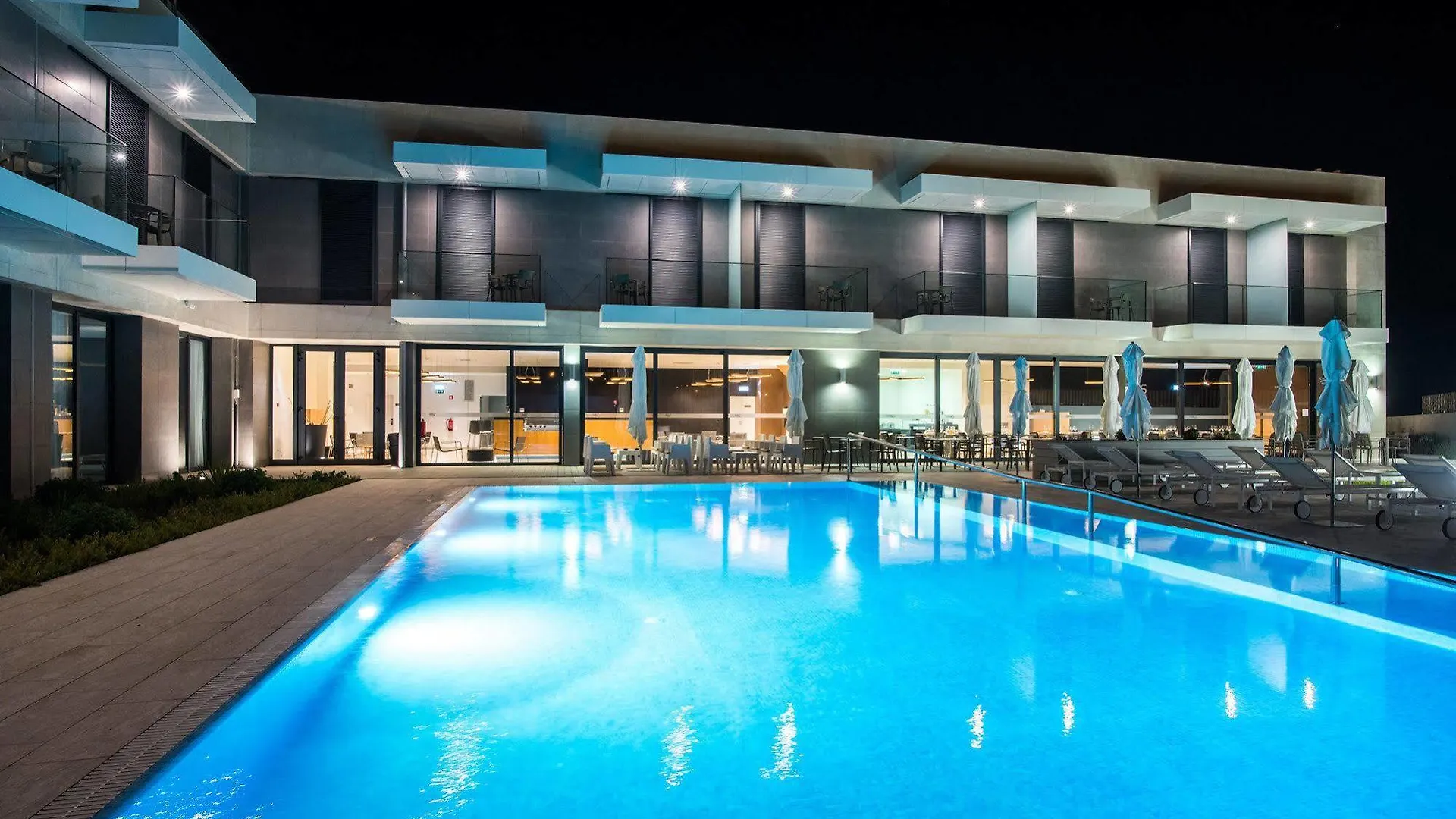 Vila Baleira Village Porto Santo